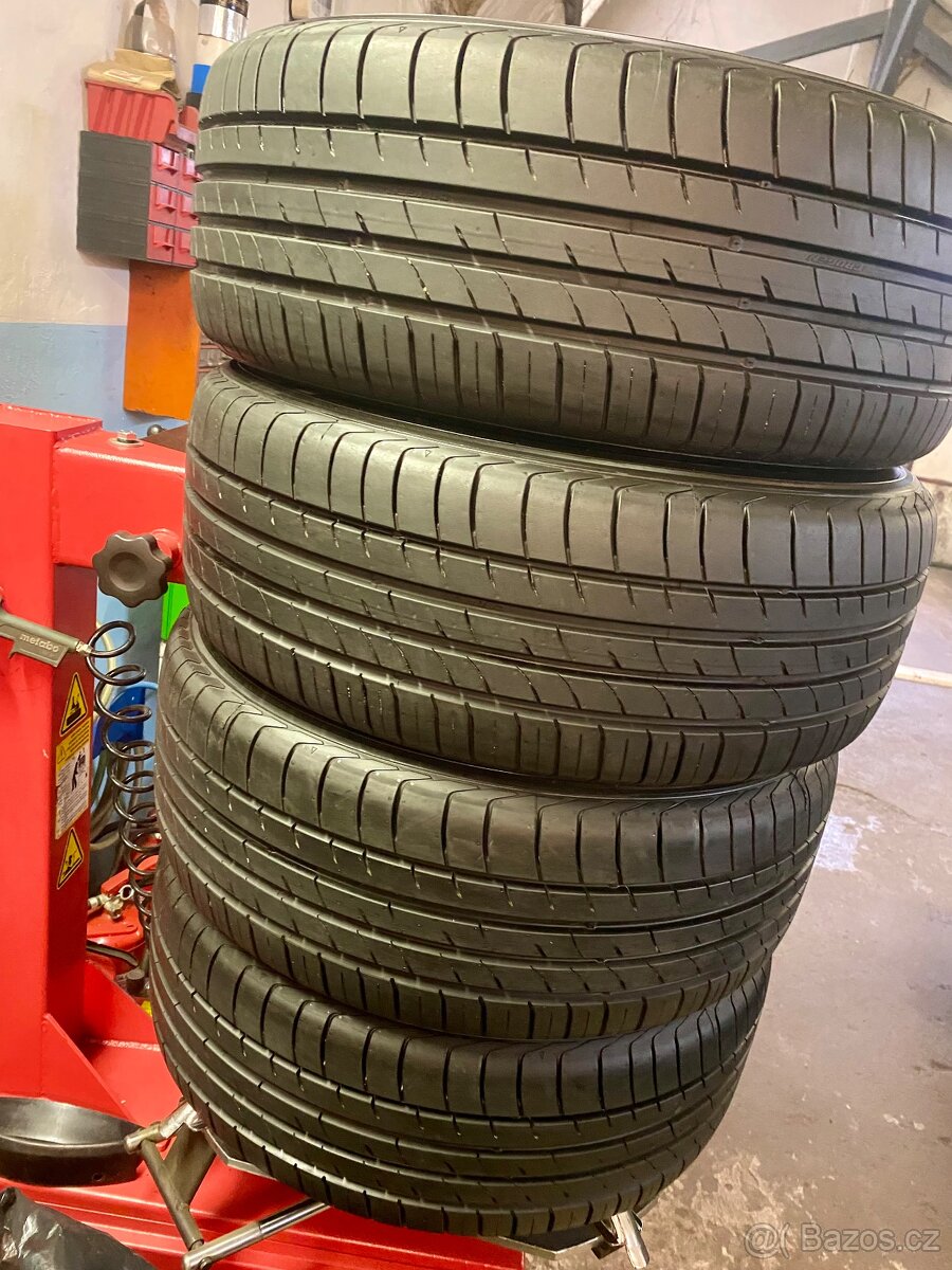 235/55 R18 Kumho Crugen HP91