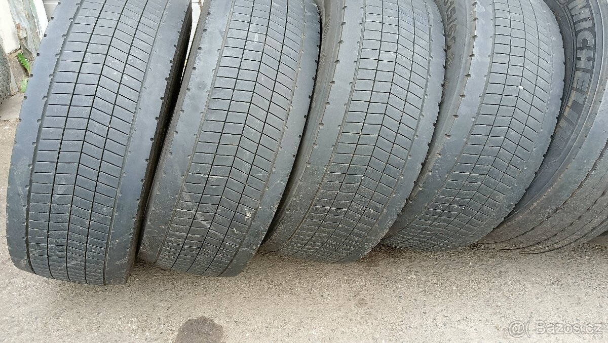 CONTINENTAL 315/60R22.5 315 60 22.5 R22.5