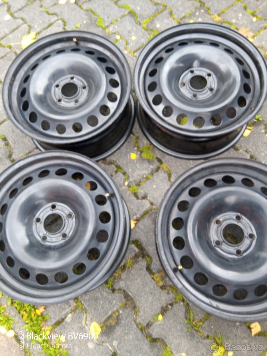 Plechové disky+zimní pneu 235/55/17