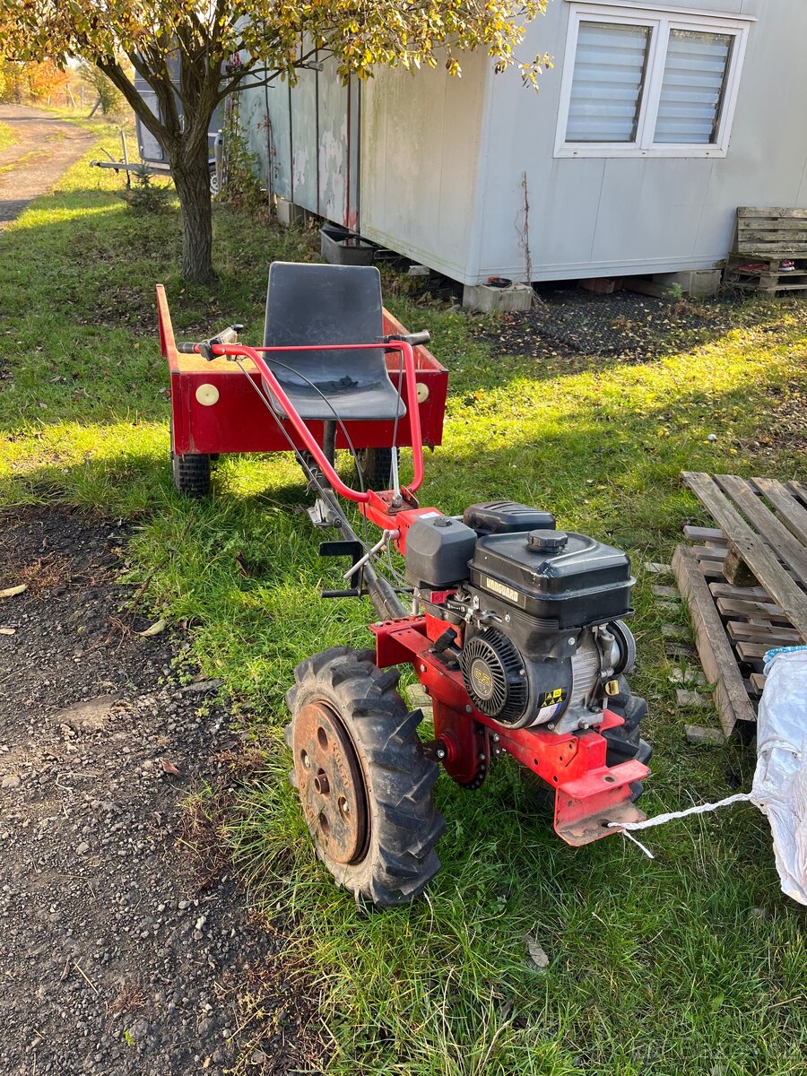 Prodám frézu/terru motor Briggs and Stratton