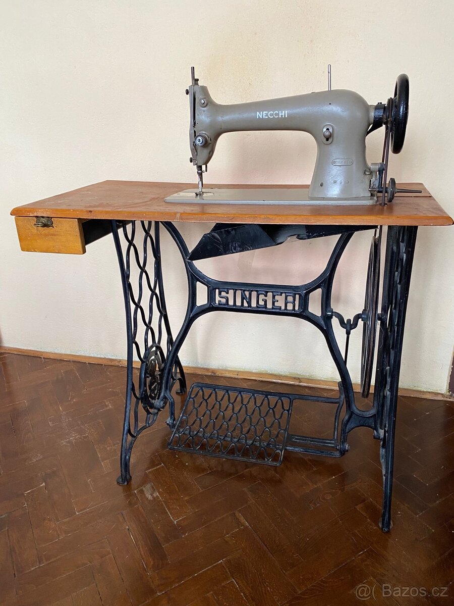 Šicí stroj SINGER plně funkční, symbolická cena