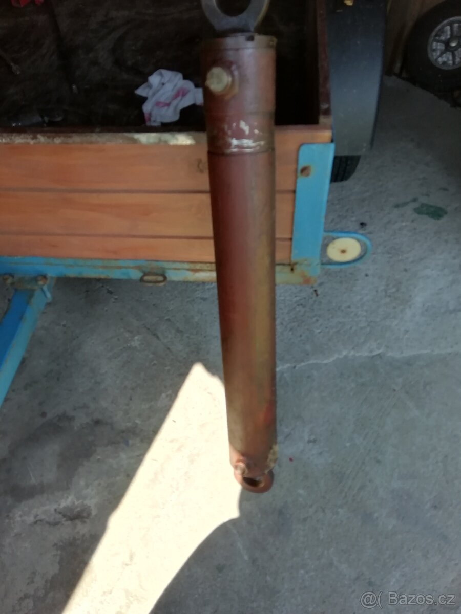 Válec na štípačku