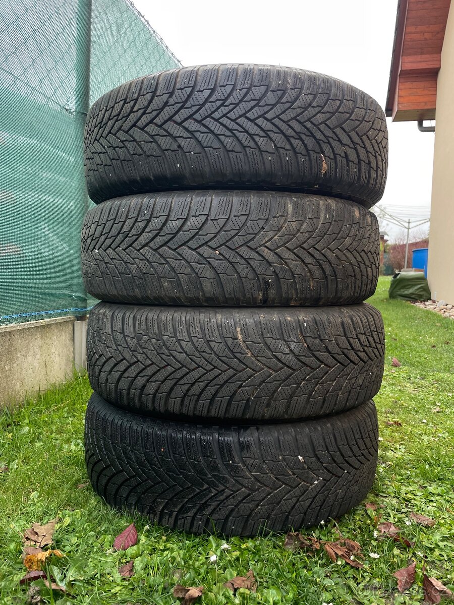 Zimní sada pneu Firestone 195/65/15 - 6mm