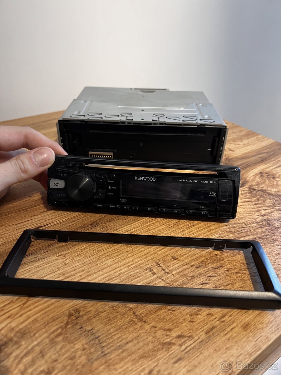 Autorádio KENWOOD KDC-161UG (USB, AUX, CD)