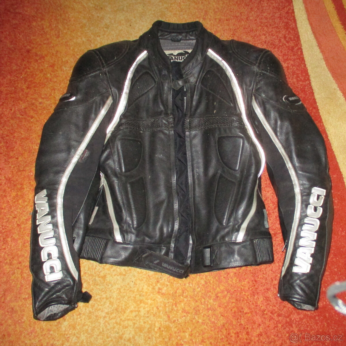 Dvoudílná kožená moto kombinéza VANUCCI