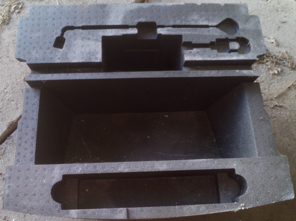 mazda - box na nářadí