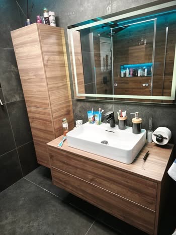 Koupelnový nábytek