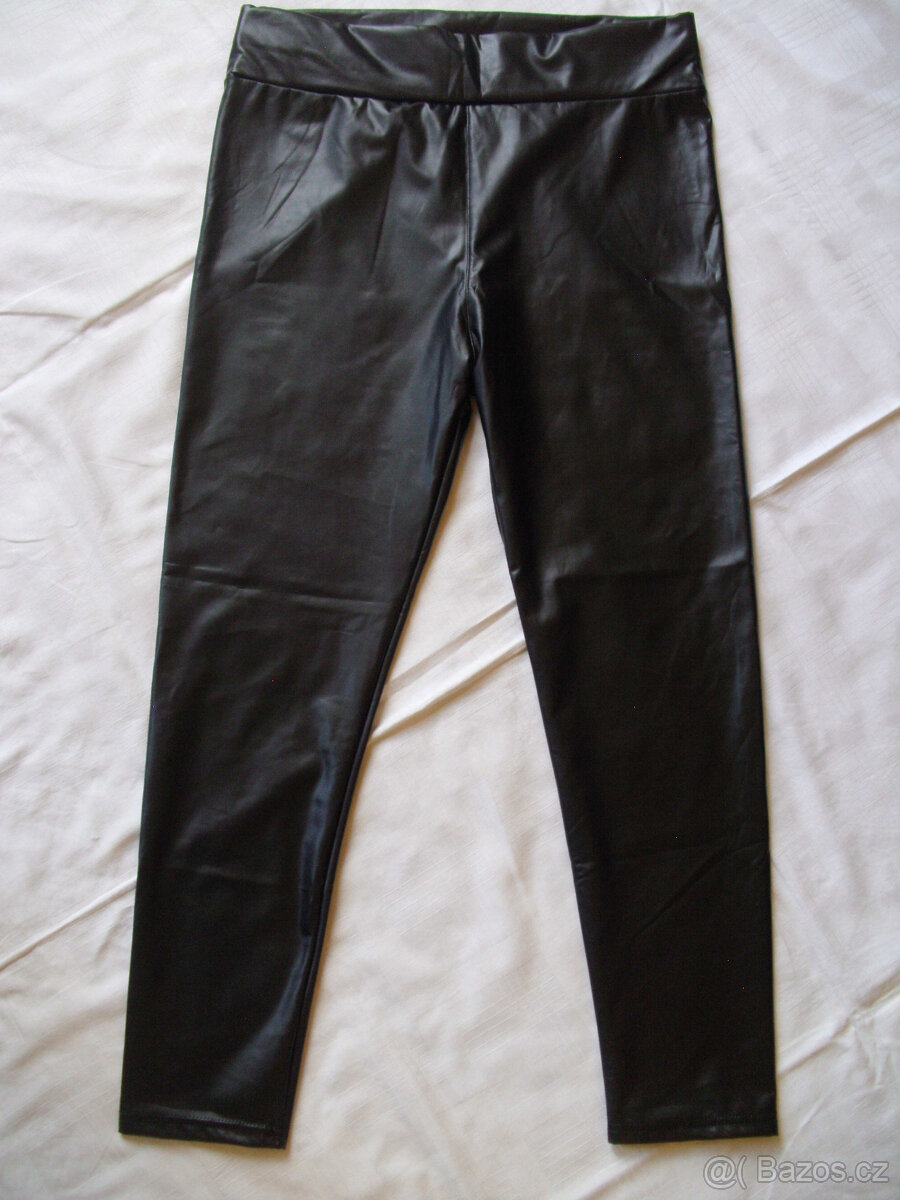 NOVÉ úzké kož. kalhoty - vel. L