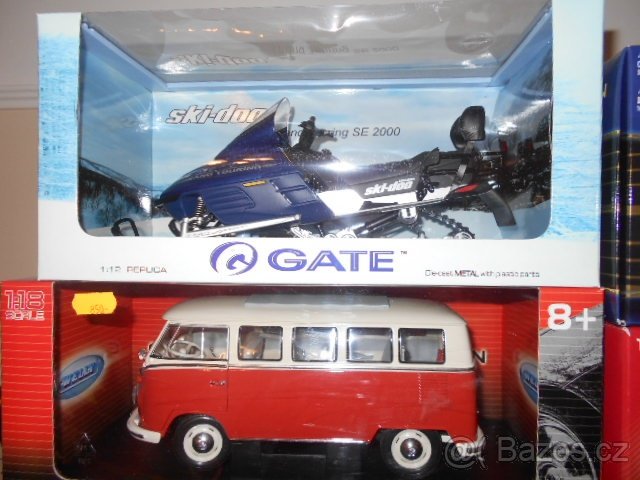 modely 1:18 a 1:12 Hotwheels,Bburago,Maisto,AUTOArt..