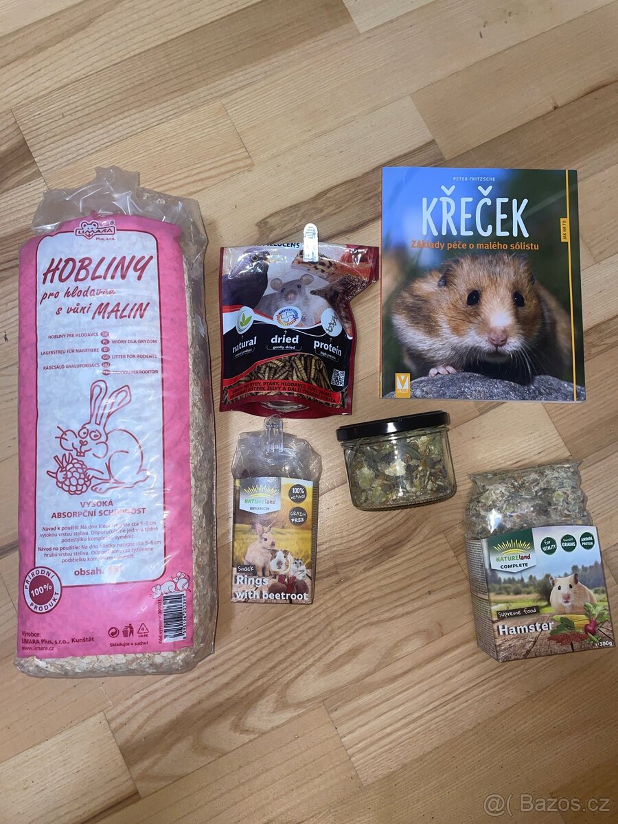 Krmení,hobliny,knížka pro křečka