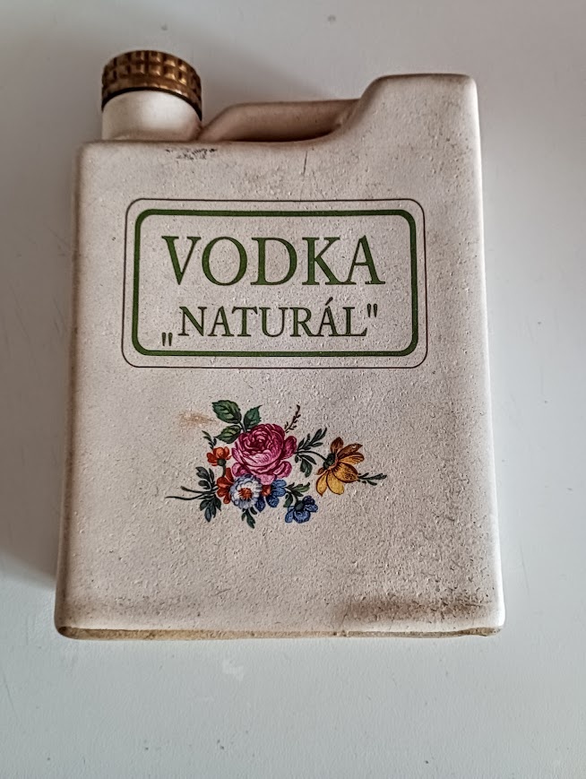 RETRO /ČUTORA/KERAMICKA