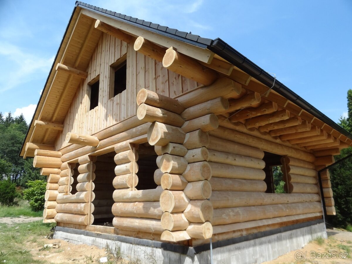 Dřevostavby, roubenky a sruby na klíč