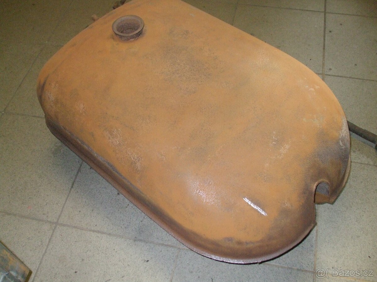 nádrž