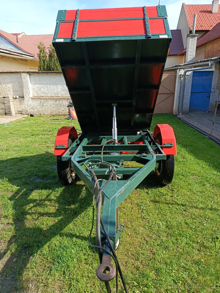 Vlečka,dvoukolka,kára