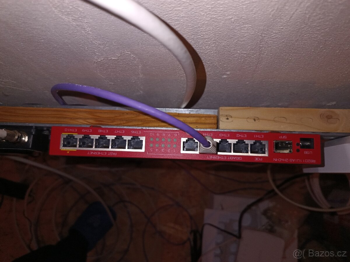 MikroTik RB2011UiAS-2HnD-IN