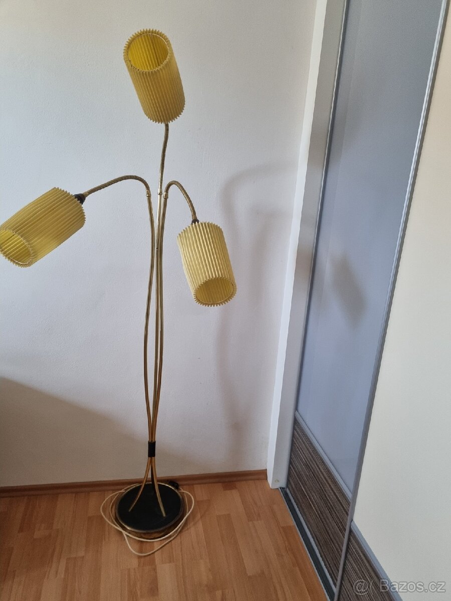 Stojaci Retro lampa