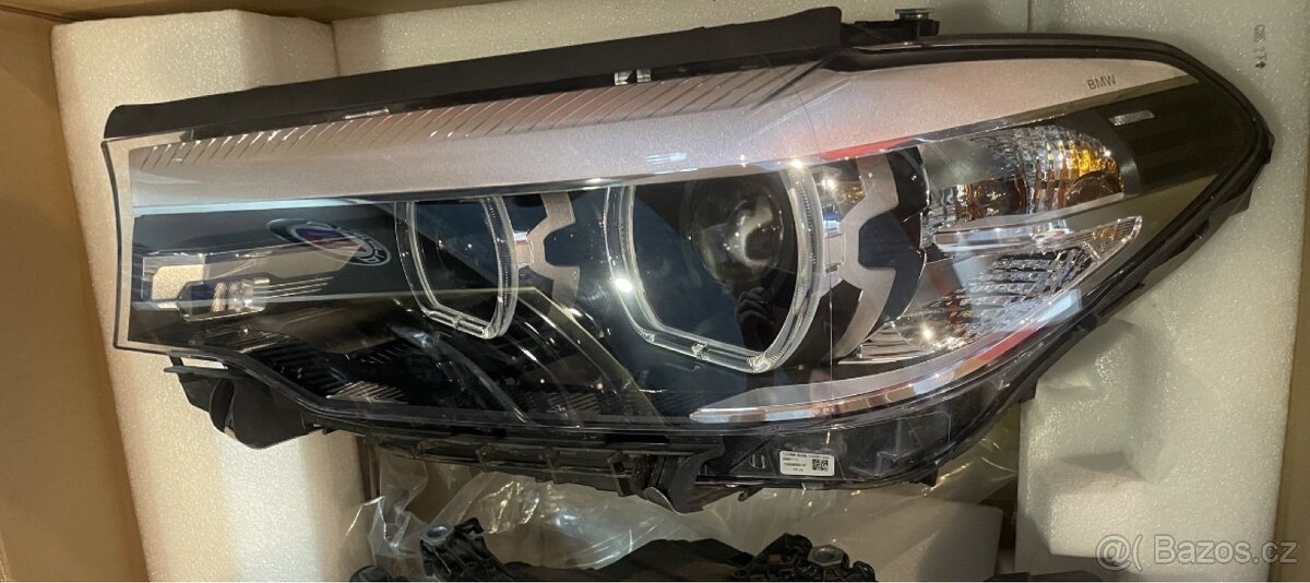 levý světlomet BMW 540i g30 2018 USA