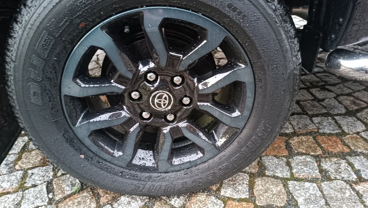 Alu kola Toyota Hilux,nová,obutá R 18