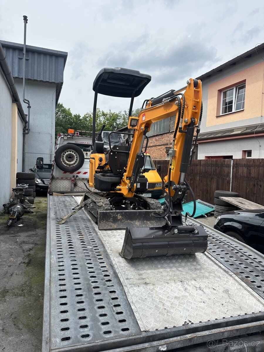 Minibagr BG 1300.11