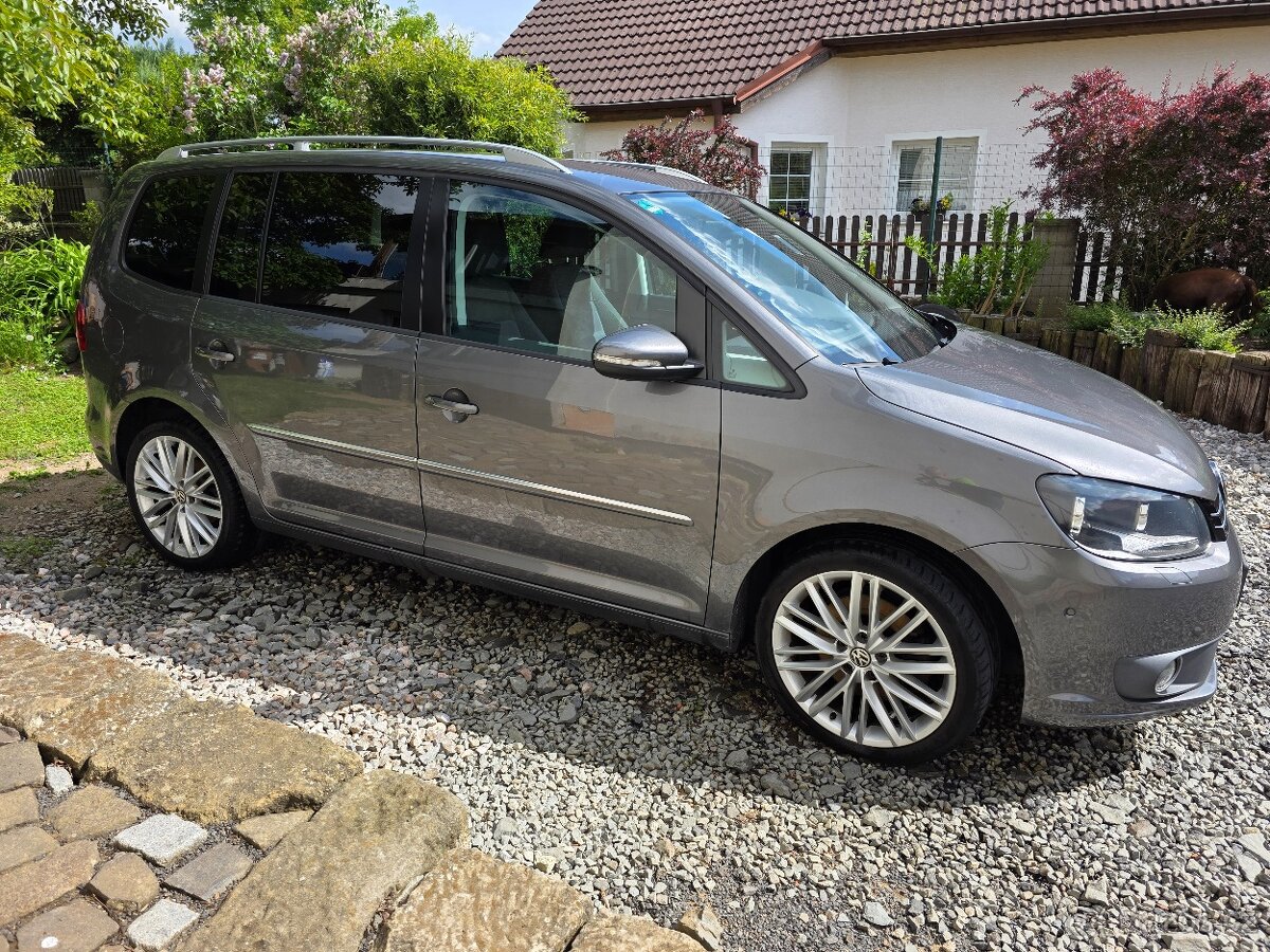 VW Touran 2,0 TDi 103 Kw