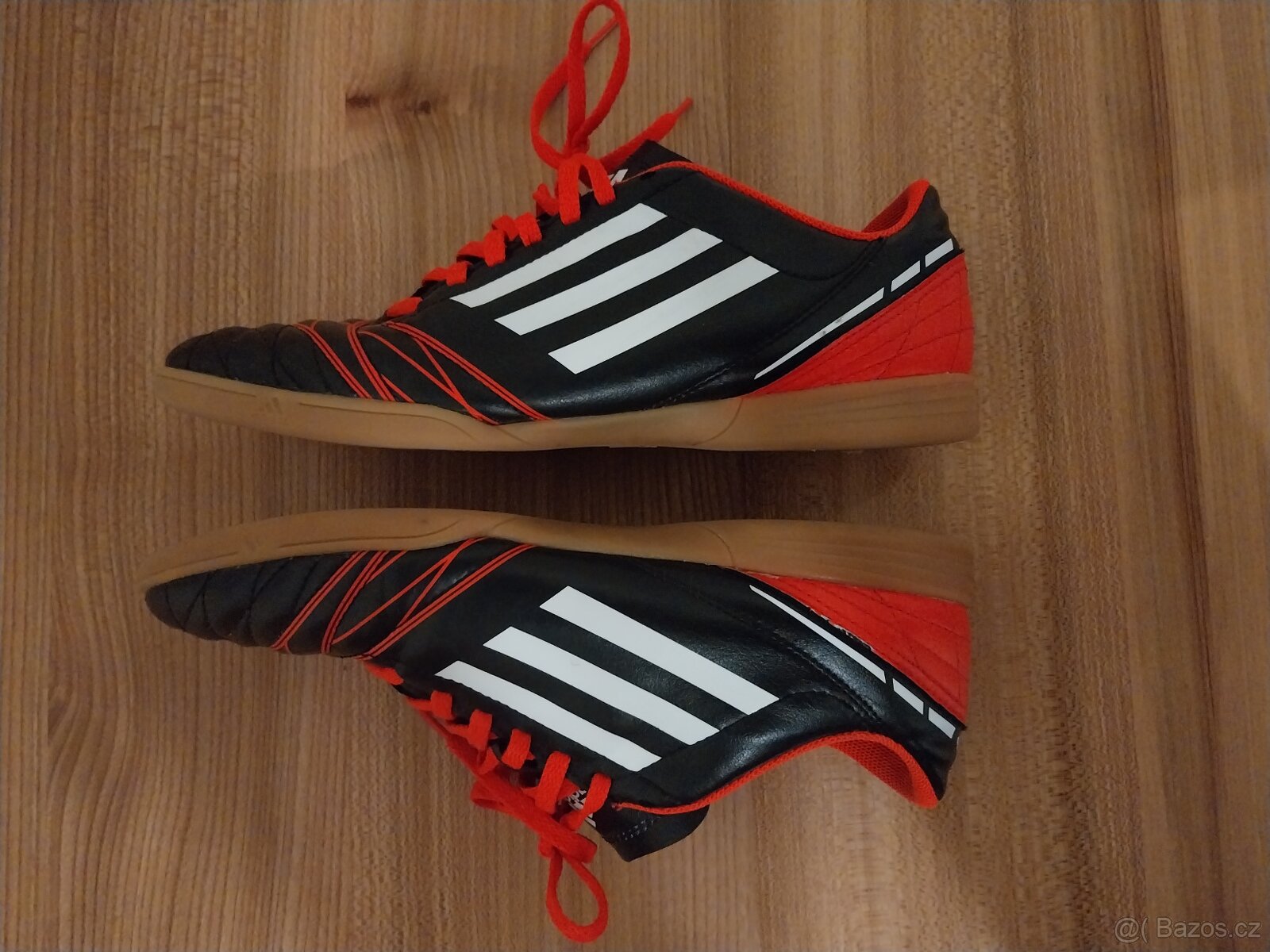 Salovky Adidas vel. 42 a 2/3
