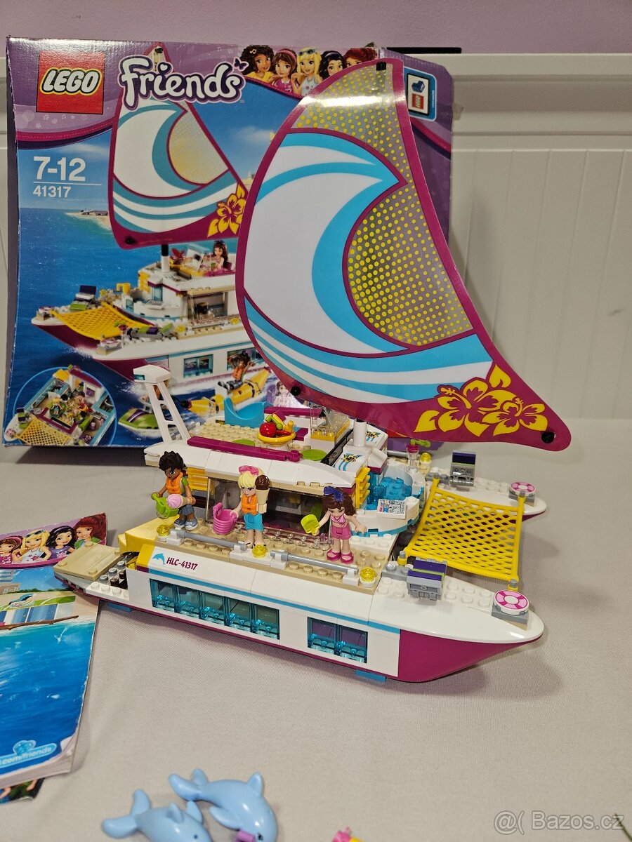 LEGO Friends 41317 Katamarán Sunshine loď