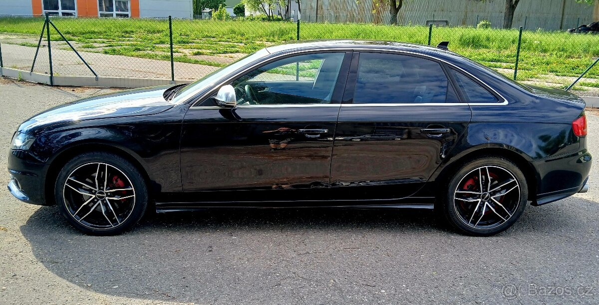 AUDI A4 2.0TDI,S-Line,XENON