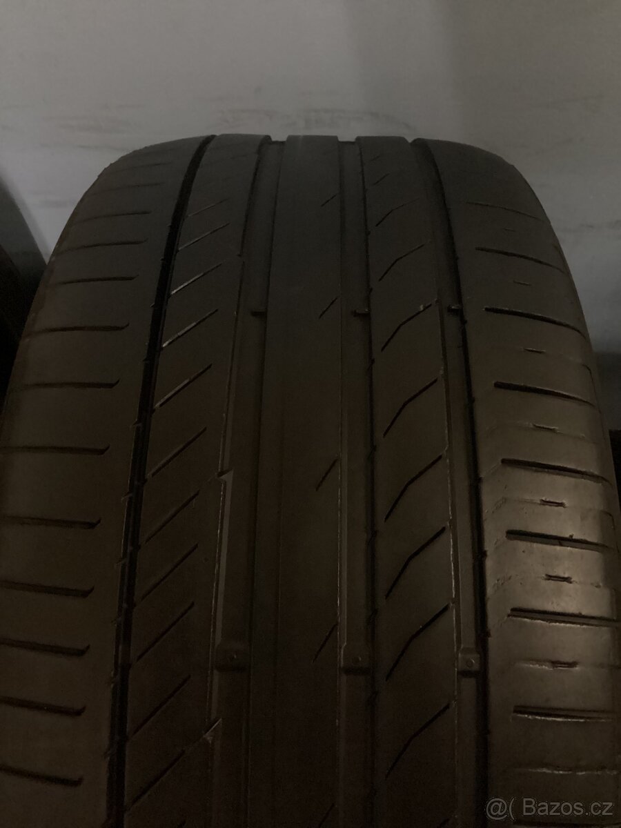 Letní sada pneumatik 295/40/22 112Y Continental