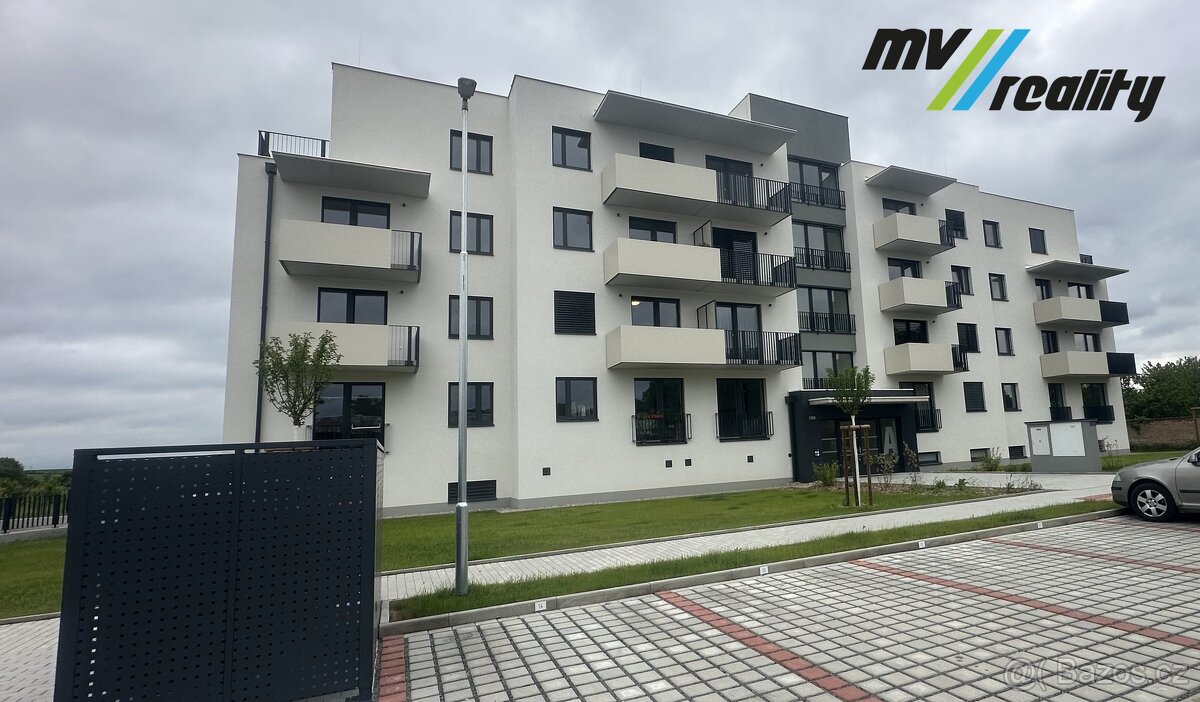Lysá nad Labem, pronájem 2+kk, 56m2 s balkónem 5,2 m2.