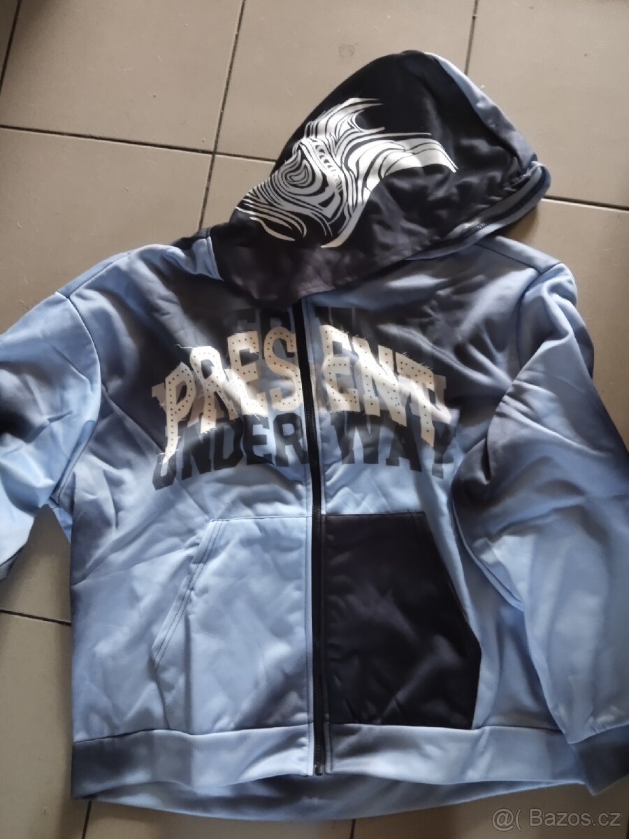 Nová pánská originální mikina,kapuce na zip,pas 143cm