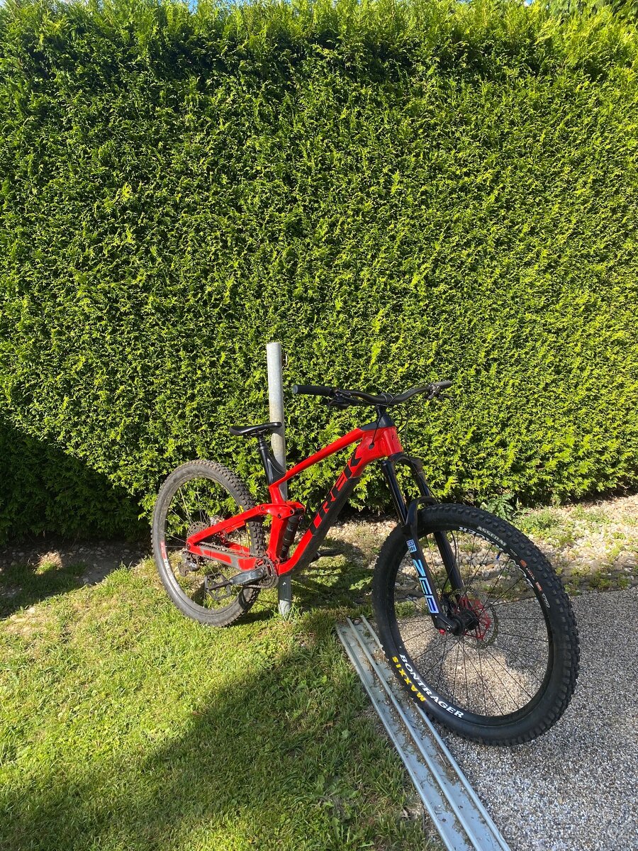 Trek slash 7 gen 5 2022