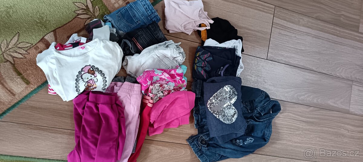 Balik oblečení holka 5-7 let