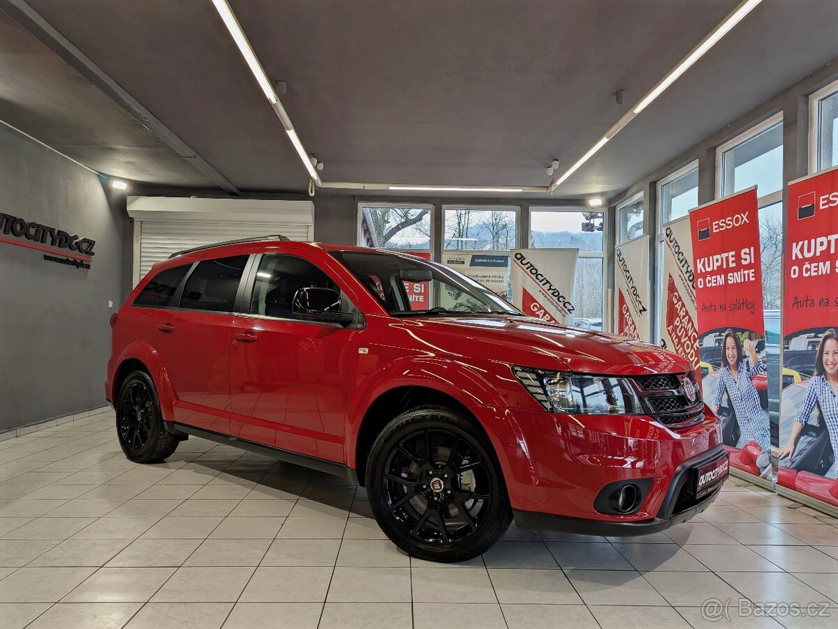 Fiat Freemont 2.0JTD 7MÍST, BLACK CODE, KAMERA
