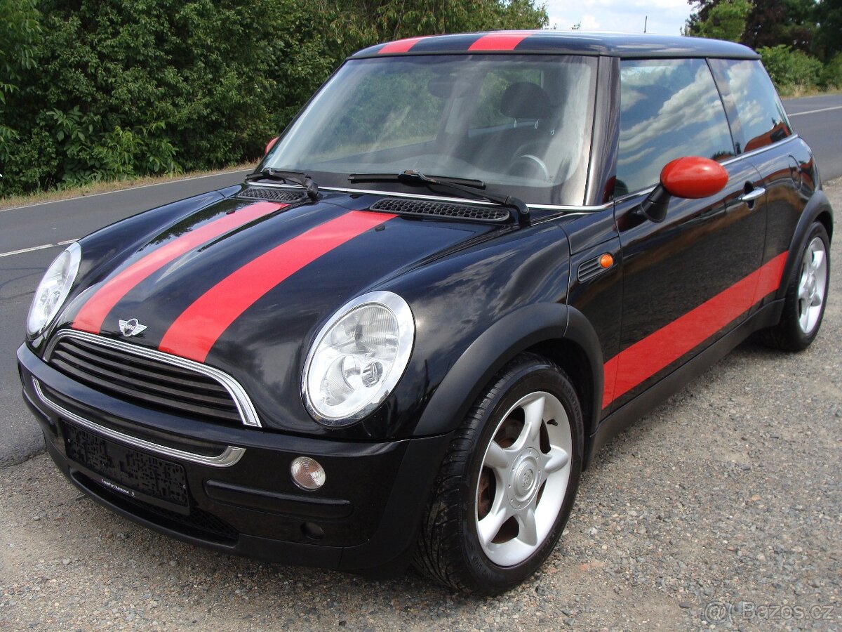 Mini One, 1.6i, Servisní kniha