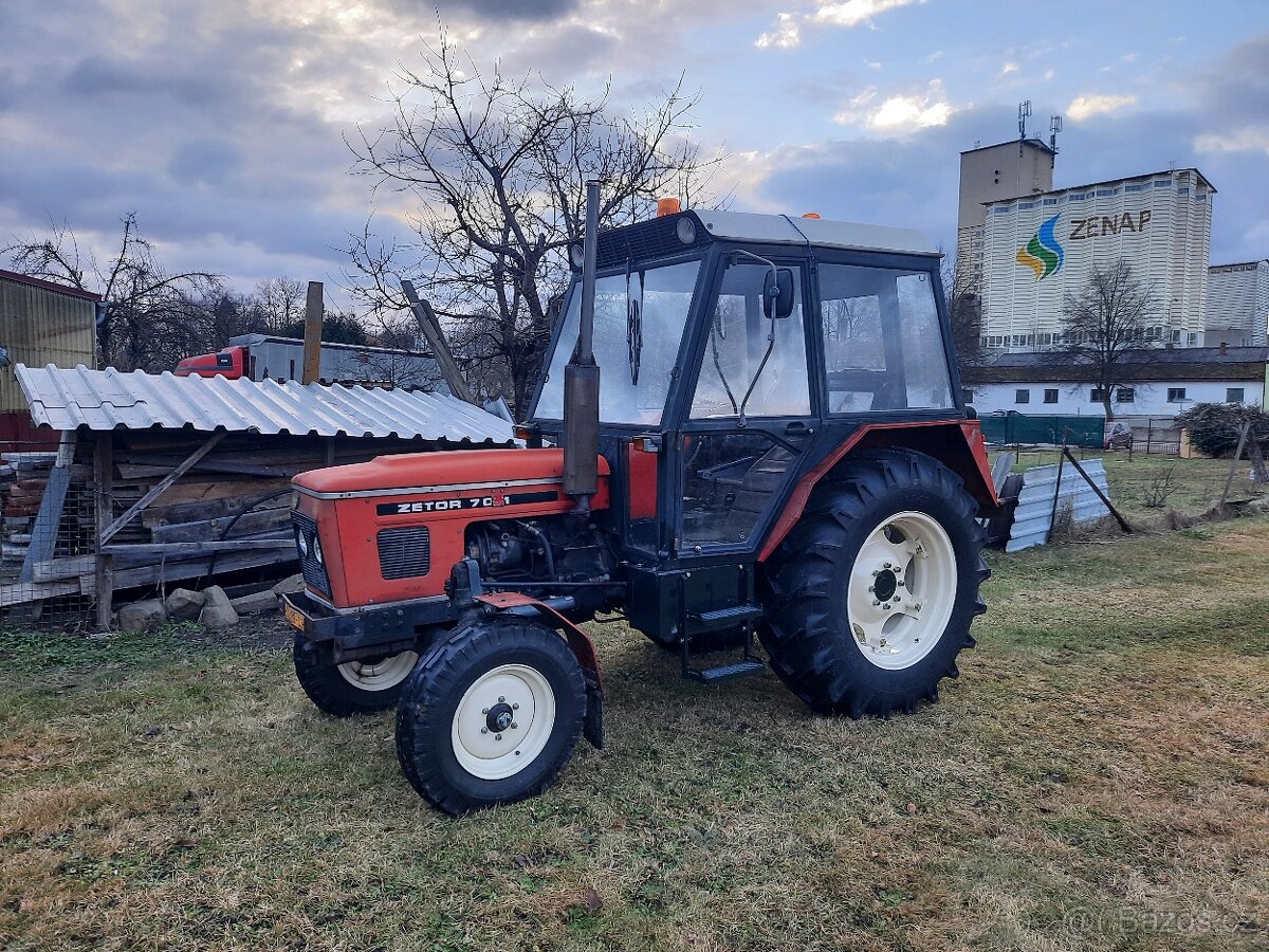 Zetor 7011