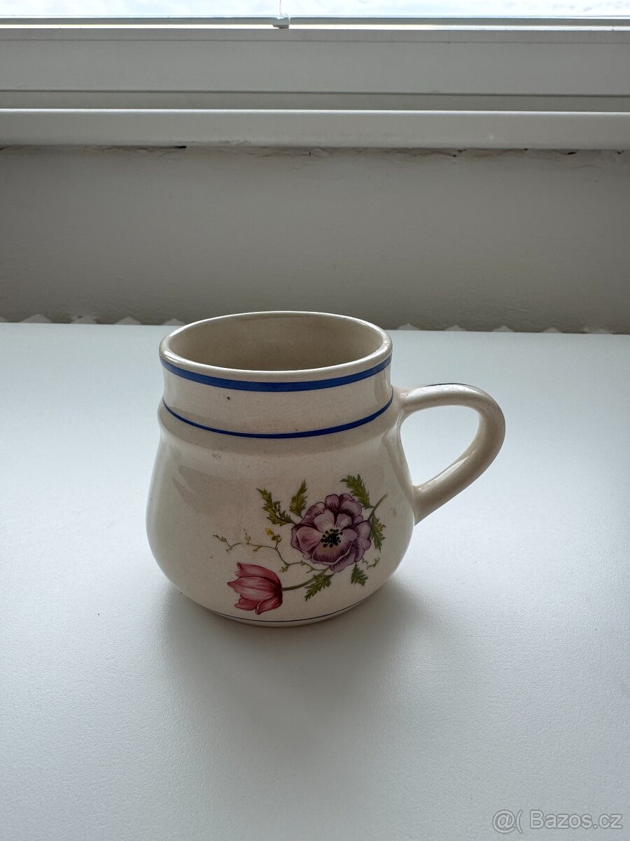 Porcelánový džbán