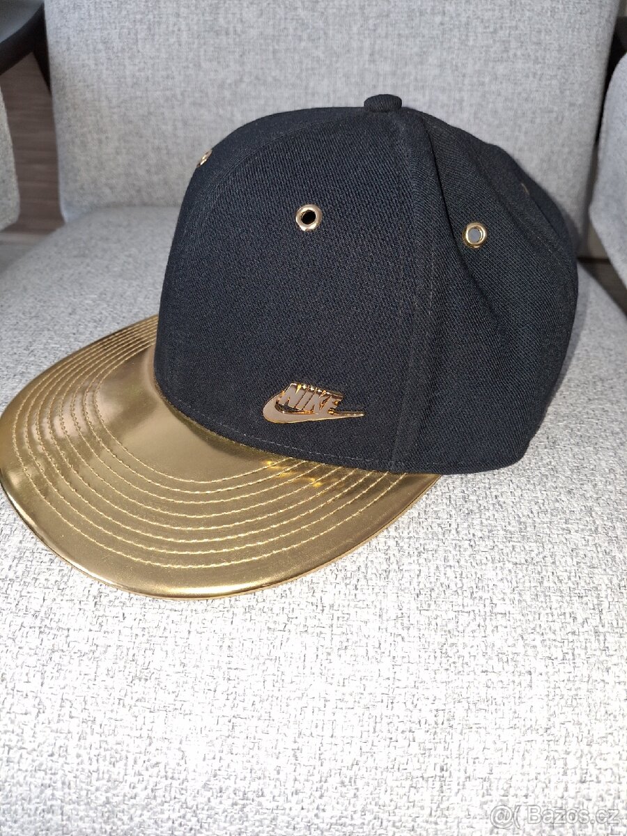 Kšiltovka NIKE