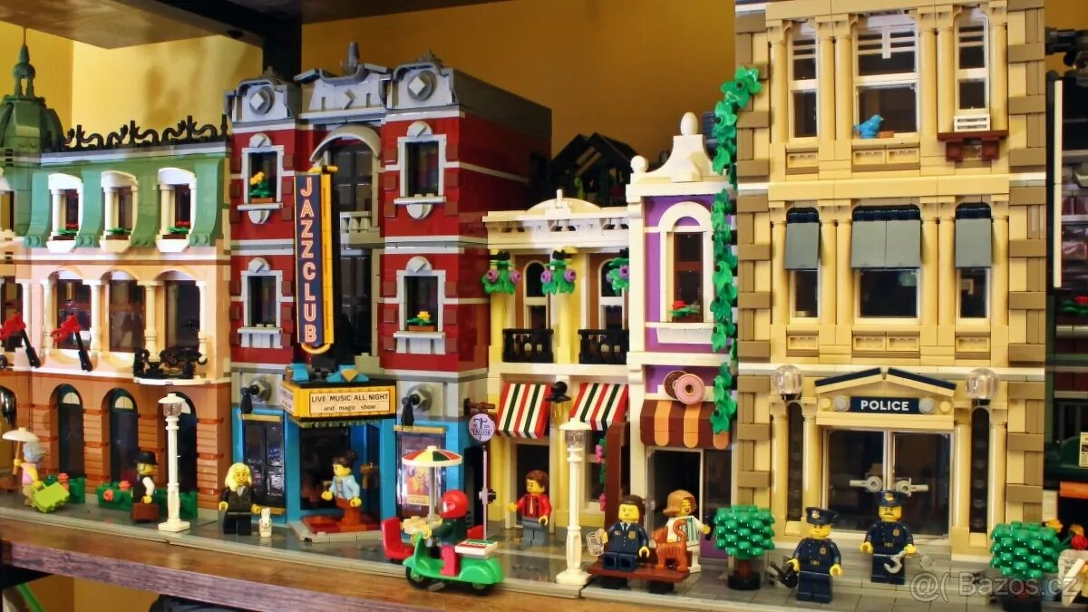 LEGO modulární budovy