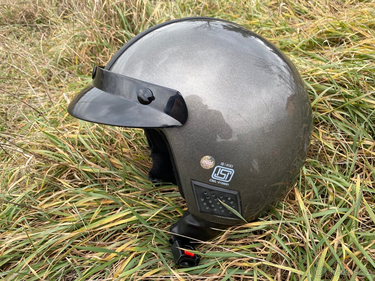 Helma moto vintage Studds