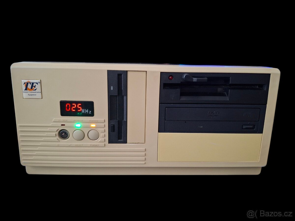 Retro počítač 386SX/25Mhz + koprocesor