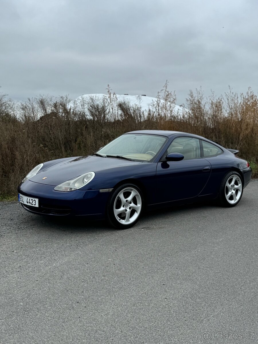 Porsche 911 MANUÁL TOP STAV