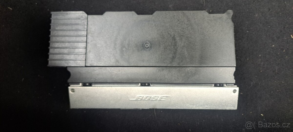 Audio zesilovac bose audi a8 4e d3