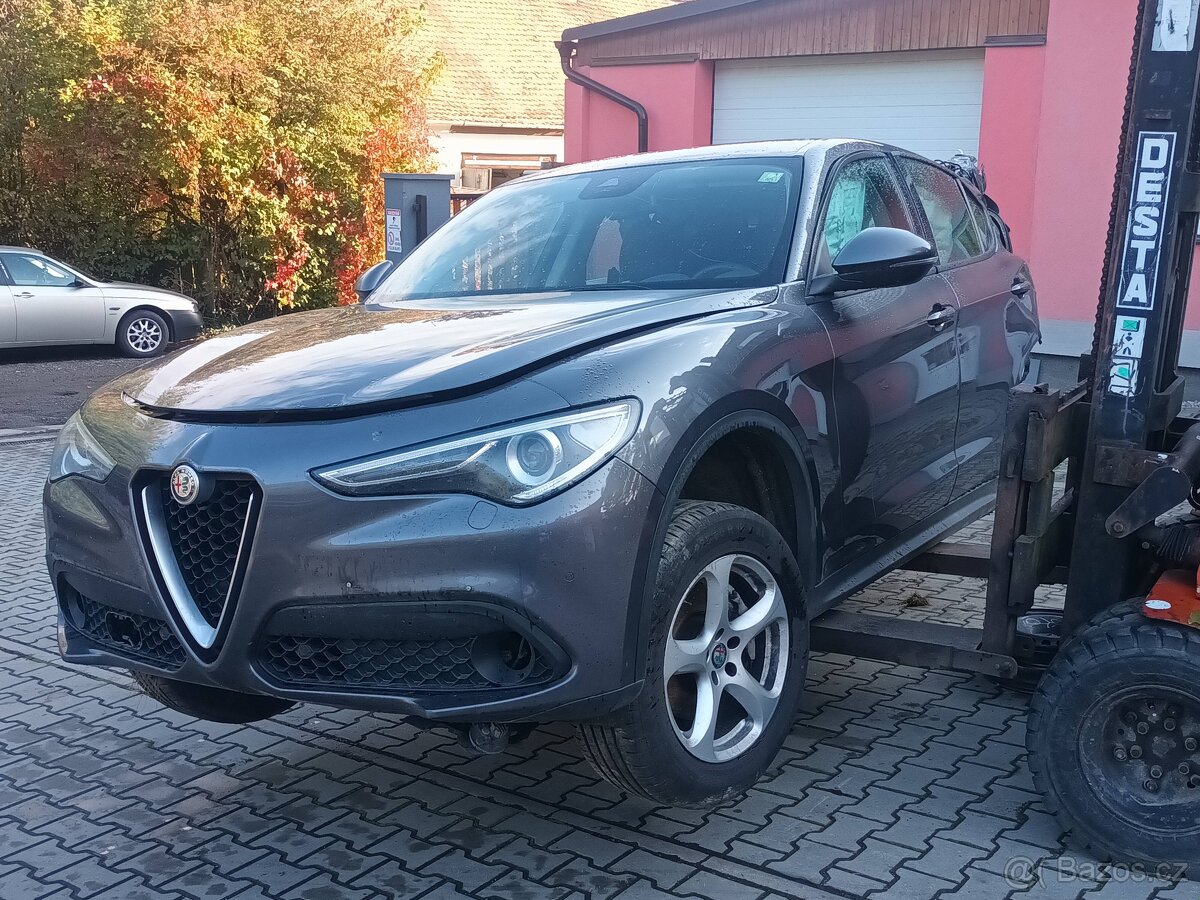 ALFA ROMEO STELVIO 2.2JTD 154KW 4X4 -DÍLY Z VOZU
