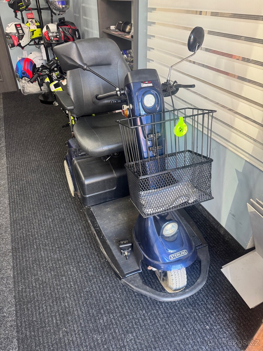 Elektrický vozík pro seniory