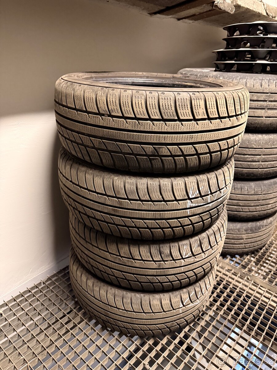 Zimní pneu Tomcat Snowroad 3 205/55/16