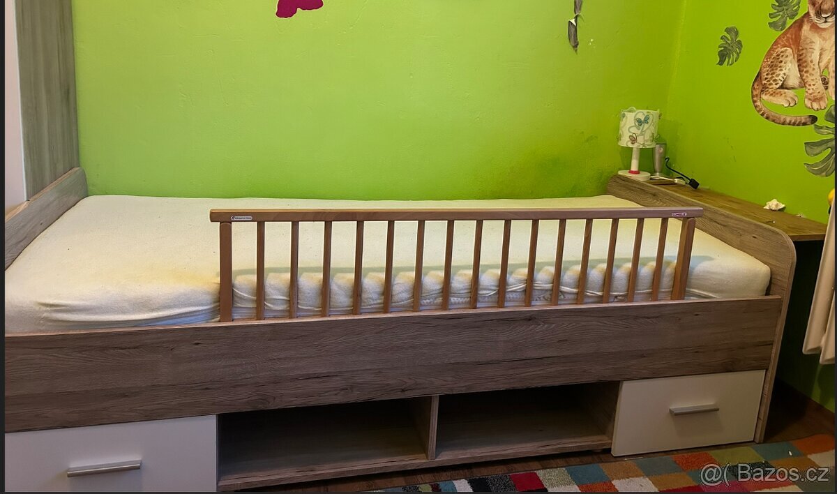 Detska postel