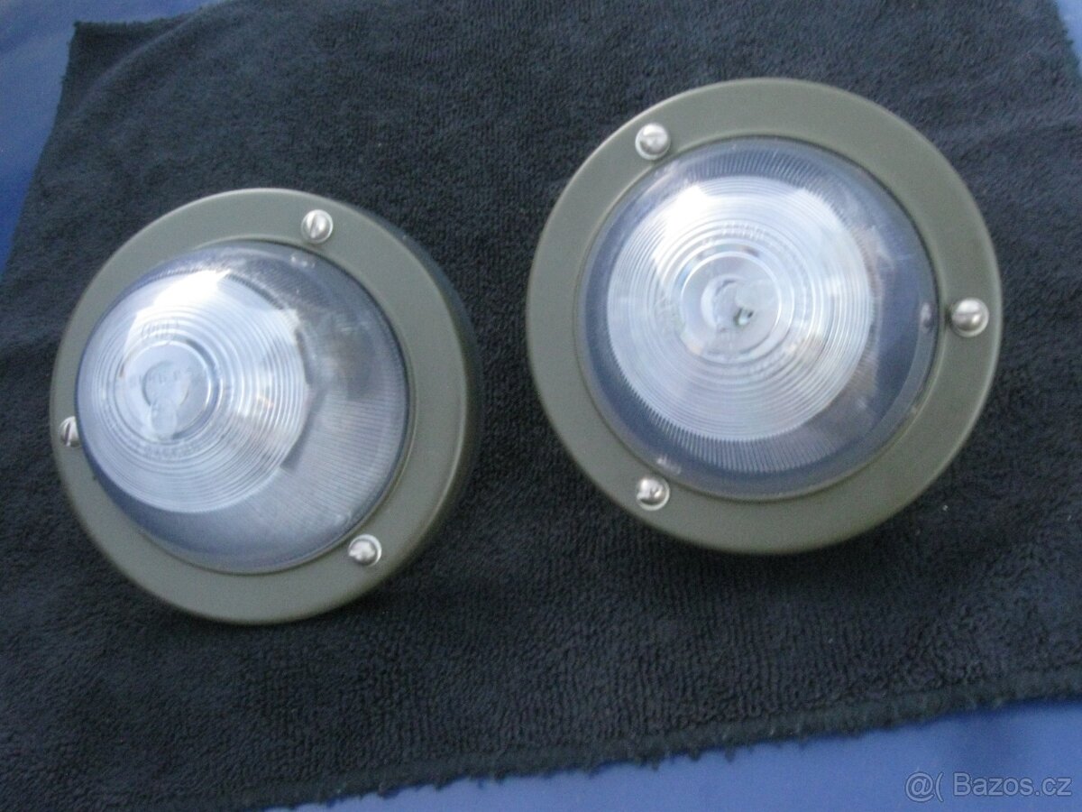 TATRA vojenská - Praga V3S Nové původní blinkry PAL ČSSR