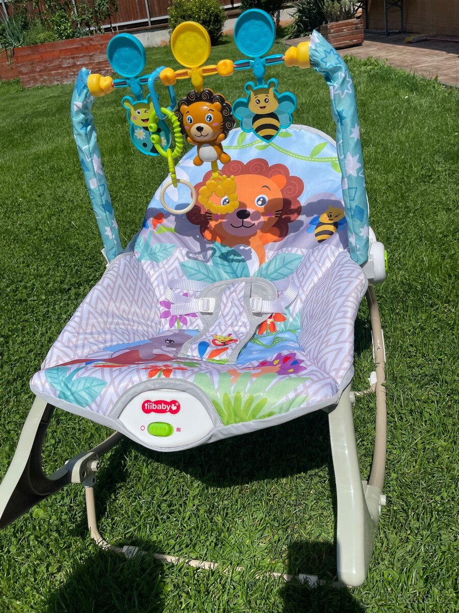 Lehátko Tiibaby s hrazdou a vibracemi