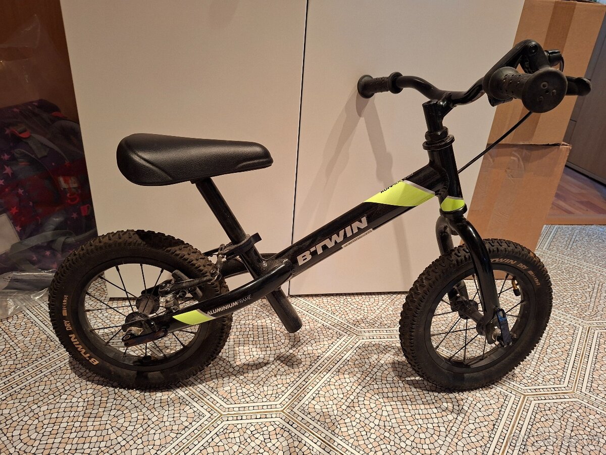 Dětské odráždlo 12" BTWIN