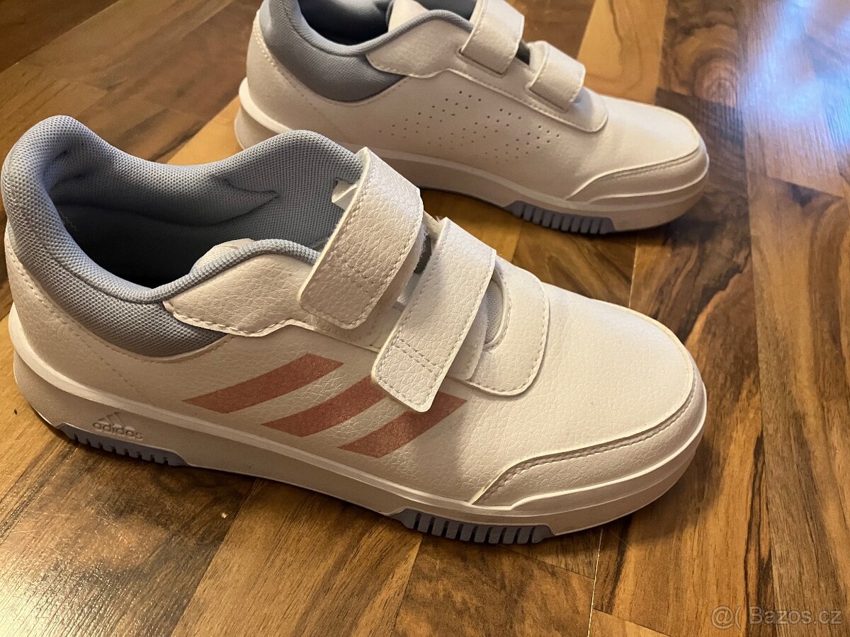 Vycházková obuv zn. Adidas EU 38